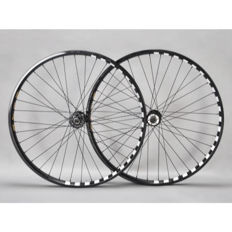 BLAD Wheel Set - Black/White Check £120.00